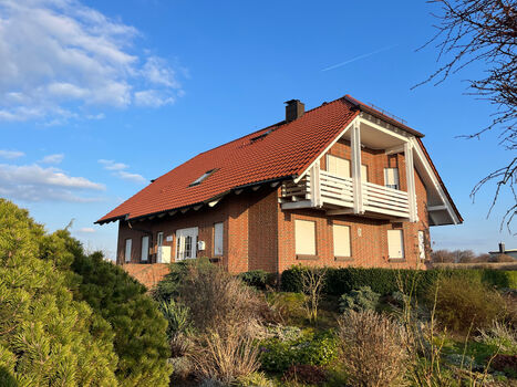 Voll ausgestatte Wohnung mit Balkon für 1x2 und 2x3 Personen