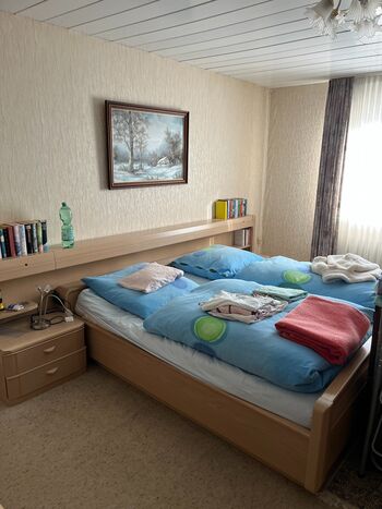 komplettes Haus mit Bad, Küche, Terrasse und Garten