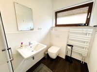 Apartmenthaus Siek - 3 große Wohnungen - je 4-5 Schlafzimmer Picture 8