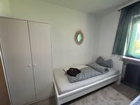 Komfortable 2-Zimmer-Wohnung mit Terrasse und Parkplatz Zdjęcie 6