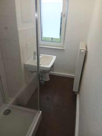 4 Zimmer Wohnung saniert bei Neubrandenburg Bild 4