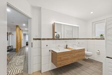 Comfy Home / Lich / hochwertige Wohnung Bild 7