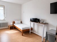 Einzel-/Doppelzimmer mit eigenem Bad und Parkplatz Obrázok 11