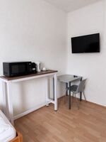Einzel-/Doppelzimmer mit eigenem Bad und Parkplatz Obrázok 13
