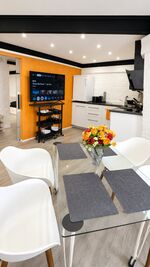 Apartment 8 - modern, zentral, sicherer Parkplatz Picture 2