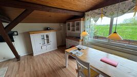 Gemütliche, offene 2-Raum-Wohnung, getrennte Betten, Parkpla Bild 1