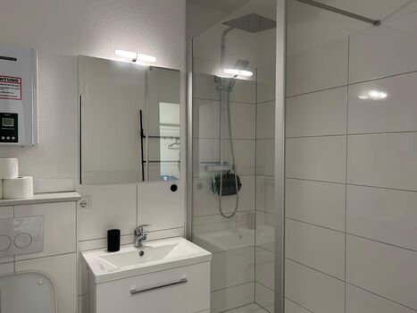 Modern Studio Apartment in Birminghamstraße | Frankfurt am M Bild 3