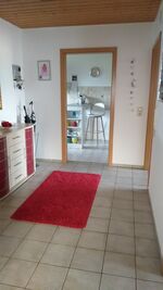 Schönes Zimmer mit direkten Zugang zum Balkon im ruhigen Einfamilienhaus Picture 5