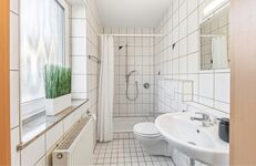 Apartmenthotel RAUMSCHMIDE Einzelzimmer/Doppelzimmer Bild 9