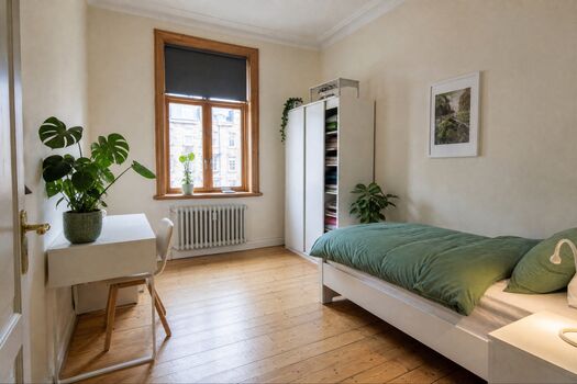 FL24 / TOMASZ-LIVING in LECK - Einzelbetten + TV