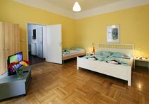 Central of Vienna 10Eur/bed - NO Sharing - All inclusive! Picture 1