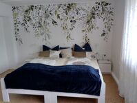 Schlafzimmer Nr. 1 mit bis zu drei Betten als Einzelbetten oder zusammen