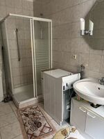 Großzügiges Zweifamilienhaus mit 8 Zimmern Picture 20