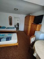 Großzügiges Zweifamilienhaus mit 8 Zimmern Picture 9