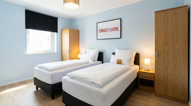 GK32 / TOMASZ-LIVING in WÜRSELEN - Helle, große Zimmer