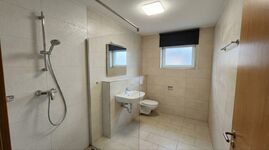 GK32 / TOMASZ-LIVING in WÜRSELEN - Helle, große Zimmer Picture 7