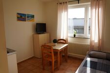 Helles Studio-Apartment für 2 Personen – mit Küche und Bad Bild 1