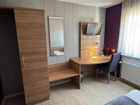 Hotel Hohe Wart | Einzel- und Doppelzimmer zur Langzeitmiete Zdjęcie 3