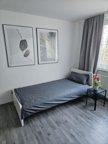 Schlafzimmer 2