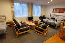 Campus Apartment Alexander Picture 1