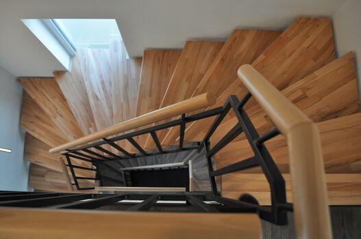 Bhome Sleep & Work Picture 4