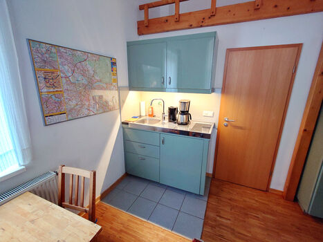 Campus Apartment Anton Picture 4