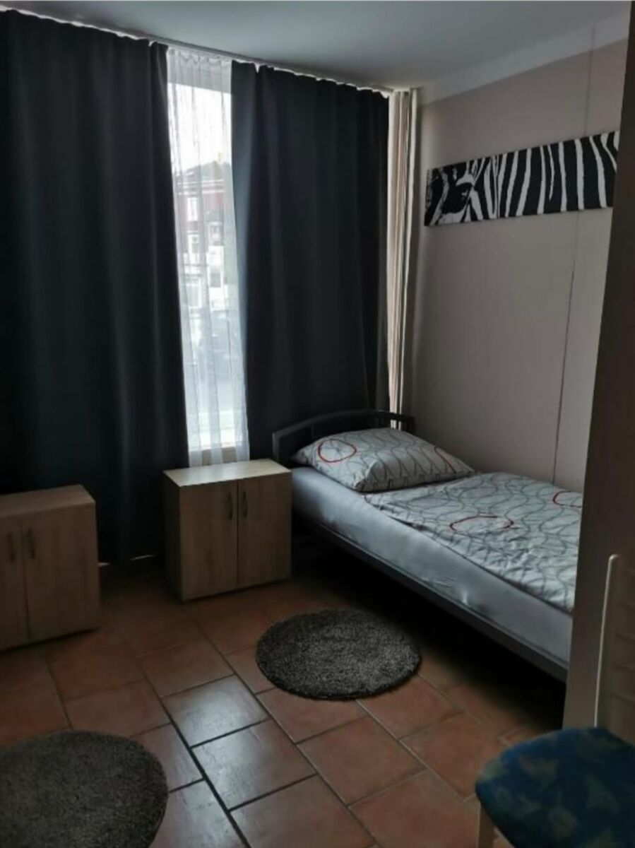Picture 5