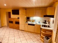 Voll ausgestattete Küche