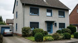 GK4 / TOMASZ-LIVING in GEILENKIRCHEN - Parkplatz inklusive Picture 6