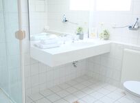 "PENSION Berggasse": Gemeinschaftsküche · WLAN · Smart-TV · Parkplätze Bild 8