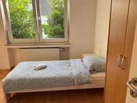 Moderne, ruhige 3-Zimmer-Wohnung mit Garten und Parkplatz Zdjęcie 8