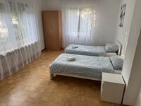 Moderne, ruhige 3-Zimmer-Wohnung mit Garten und Parkplatz Zdjęcie 10