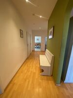 XXL Gruppenapartments | 8 Min. zum Flughafen | 160m² | WLAN Bild 13