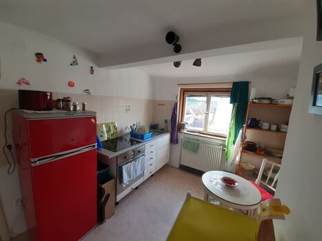 Charmante farbenfrohe Unterkunft Bild 2