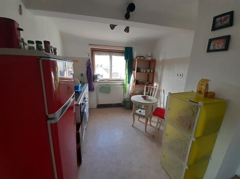 Charmante farbenfrohe Unterkunft Bild 3