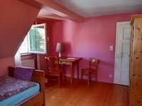 Charmante farbenfrohe Unterkunft Picture 9