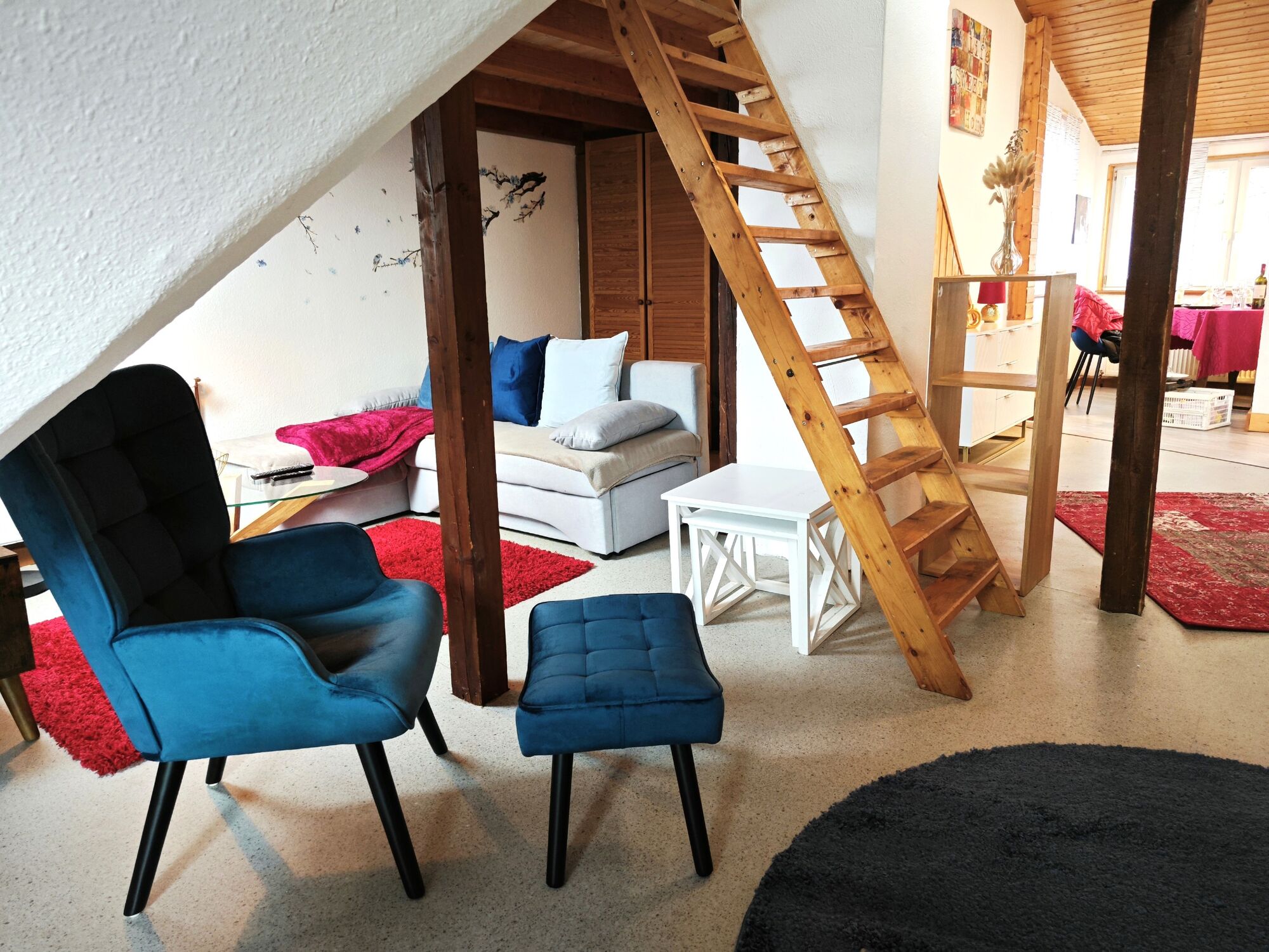 Gemütliche 1-Zimmer Loft-Wohnung mit 4 Schlafmöglichkeiten - Dachgeschoss