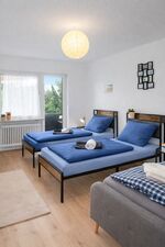 Moderne 3 Zimmer Wohnung bis zu 7 Personen Bild 2