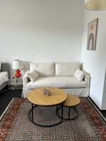 Zoe and Pete - The Apartments Bild 2