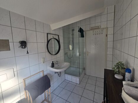 Wohnung - mit getrennten Betten, ideal für beruflich unterwe Bild 2