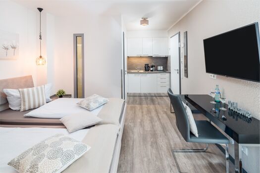 4*Ferienwohnungen/1-12 Personen/zwischen Darmstadt-Mannheim