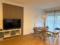 Stilvolle Fewo mit großem, modernem Wohn-Esszimmer und offen Obrázok 1