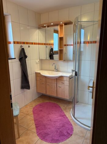 Komplett möblierte Einzel- und Doppelzimmer in Laichingen Picture 5