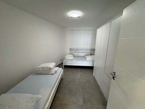 Kernsanierte Wohnung in Schwalbach für bis zu 6 Personen Bild 2