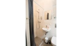 8 Studios mit eigenem Bad, Kitchenette, Waschmaschine, WLan und TV Bild 18