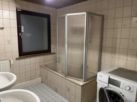 15-Betten-8ZI-160m²-Einfamilienhaus Nguyen Picture 2