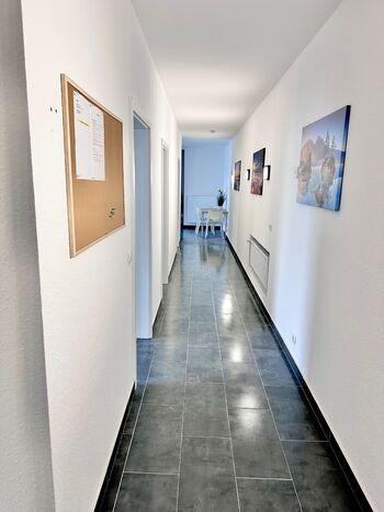 125 m²-EG-Wohnung Lippstadt/2 WC´s/4 Schlafzimmer/Terrasse Picture 2