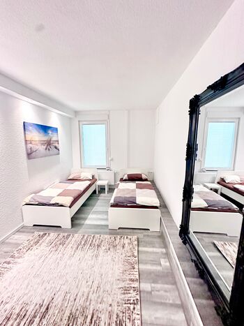 125 m²-EG-Wohnung Lippstadt/2 WC´s/4 Schlafzimmer/Terrasse Picture 1