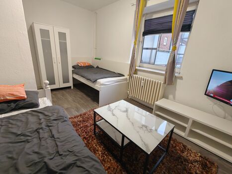 AKTUELL FREI Gemütliche 2 Zimmer Wohnung Obrázok 2