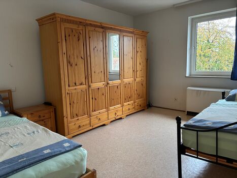 Wörth-KA Nähe zu: Palm/Daimler/MiRO/StoraEnso 3-Schlafzimmer-Wohnung Picture 2